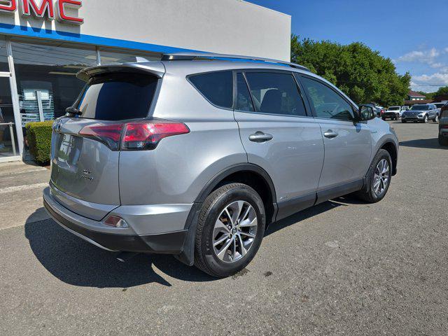 Photo of 2018 Silver Sky Toyota RAV4 Hybrid