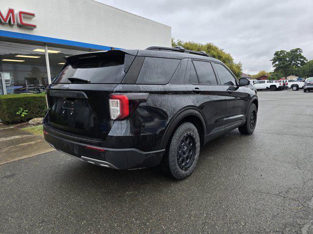 Photo of 2020 Agate Black Metallic Ford Explorer
