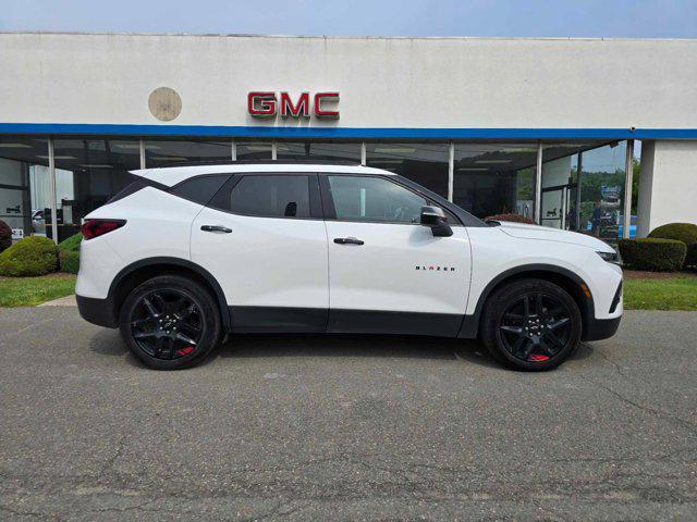 Photo of 2020 Summit White Chevrolet Blazer