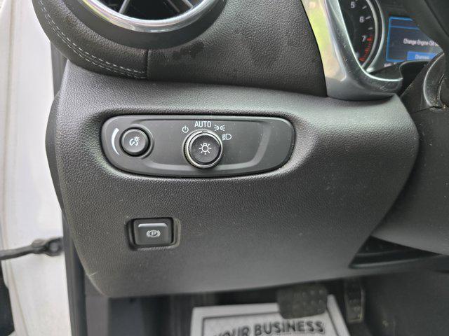 Photo of 2020 Summit White Chevrolet Blazer