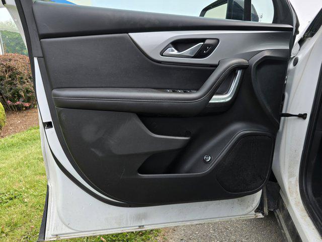 Photo of 2020 Summit White Chevrolet Blazer
