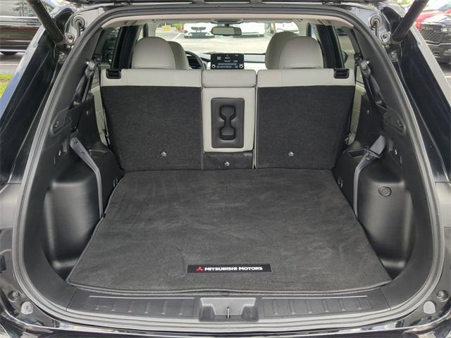 Photo of 2024 Black Diamond Mitsubishi Outlander