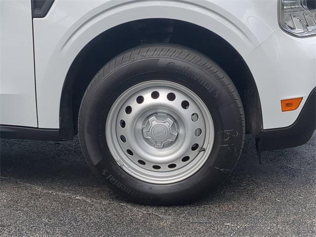 Photo of 2024 Oxford White Ford Maverick