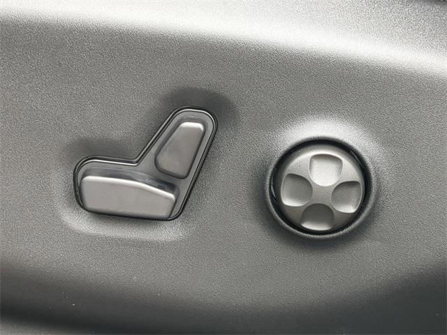 Photo of 2026 Mist Chrysler Pacifica