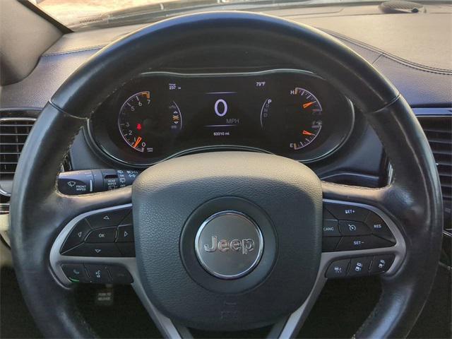 Photo of 2019 Diamond Black Crystal Pearlcoat Jeep Grand Cherokee