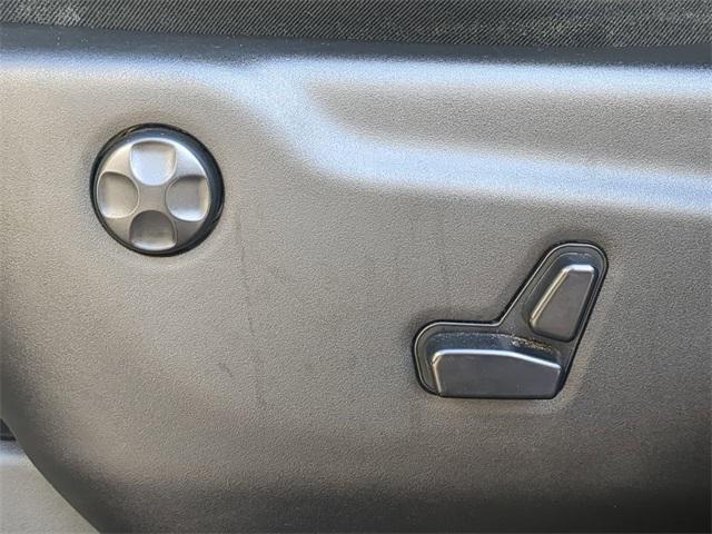 Photo of 2019 Diamond Black Crystal Pearlcoat Jeep Grand Cherokee