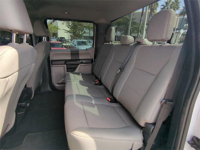 Photo of 2020 Oxford White Ford F-350