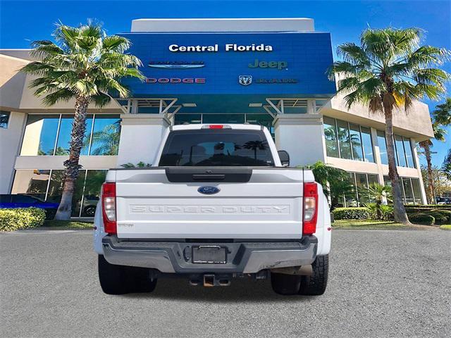 Photo of 2020 Oxford White Ford F-350