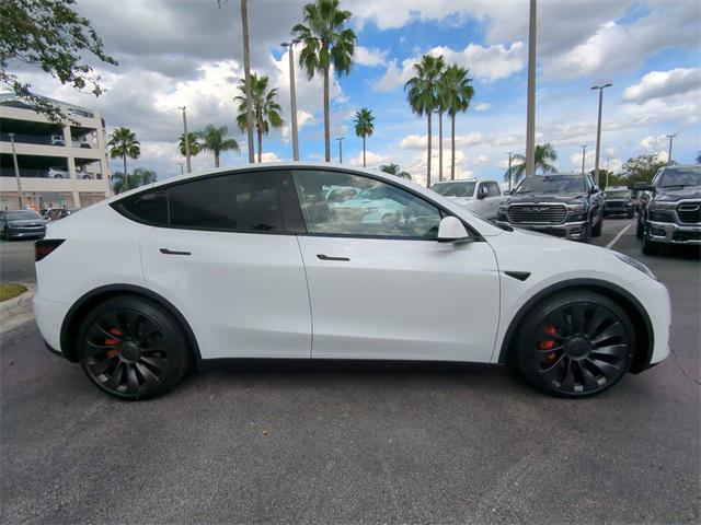 Photo of 2022 Pearl White Multi-Coat Tesla Model Y
