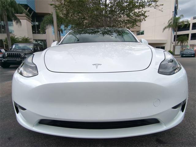 Photo of 2022 Pearl White Multi-Coat Tesla Model Y