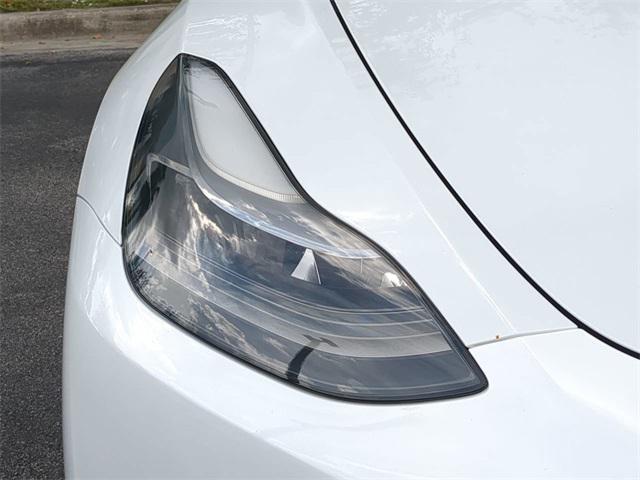 Photo of 2022 Pearl White Multi-Coat Tesla Model Y