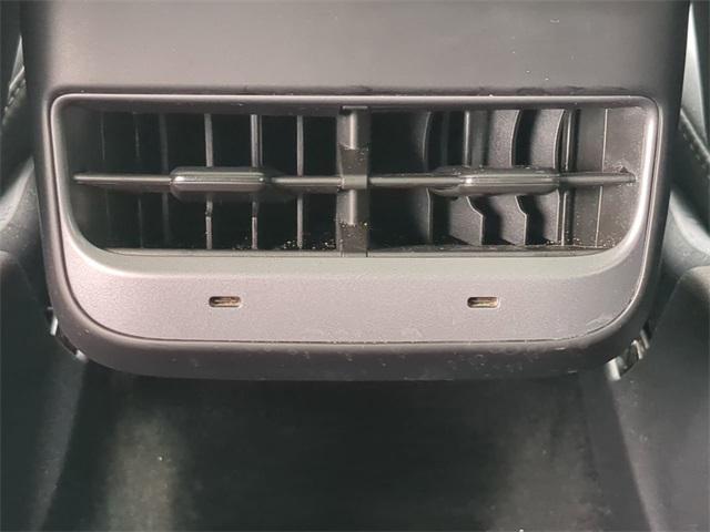 Photo of 2022 Pearl White Multi-Coat Tesla Model Y