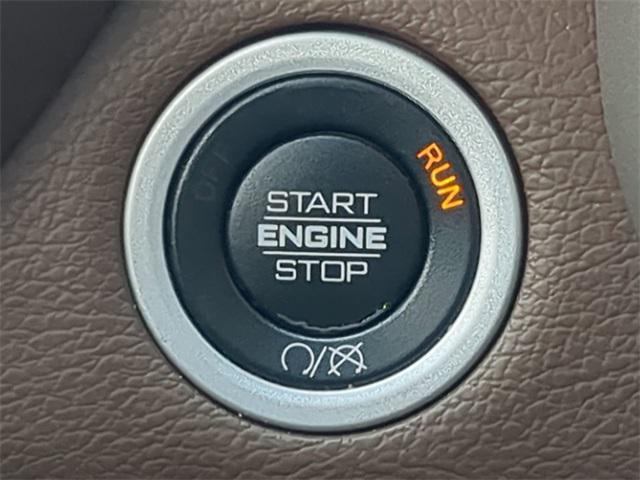 Photo of 2020 Pearl White RAM 2500