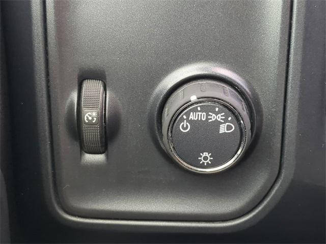 Photo of 2018 Havana Metallic Chevrolet Silverado 1500