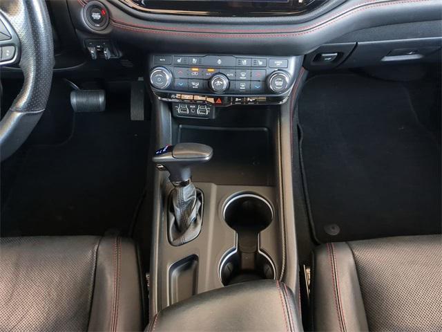 Photo of 2023 Octane Red Pearlcoat Dodge Durango