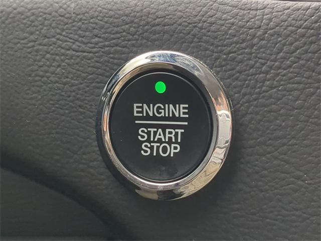 Photo of 2024 Oxford White Ford Edge