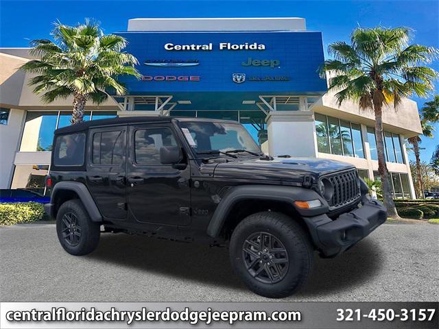 Photo of 2025 Black Clearcoat Jeep Wrangler
