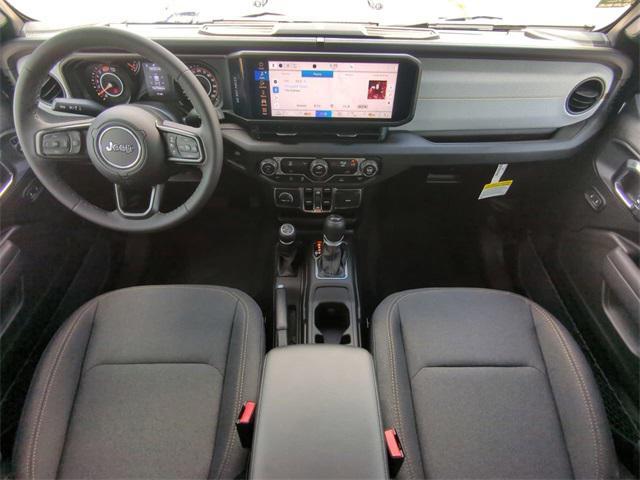 Photo of 2025 Black Clearcoat Jeep Wrangler