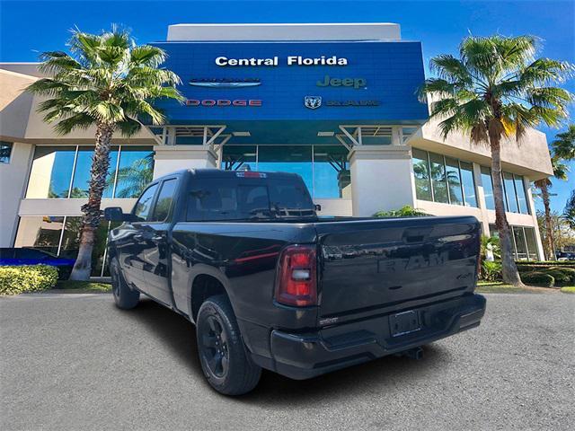 Photo of 2025 Diamond Black Crystal Pearlcoat RAM 1500