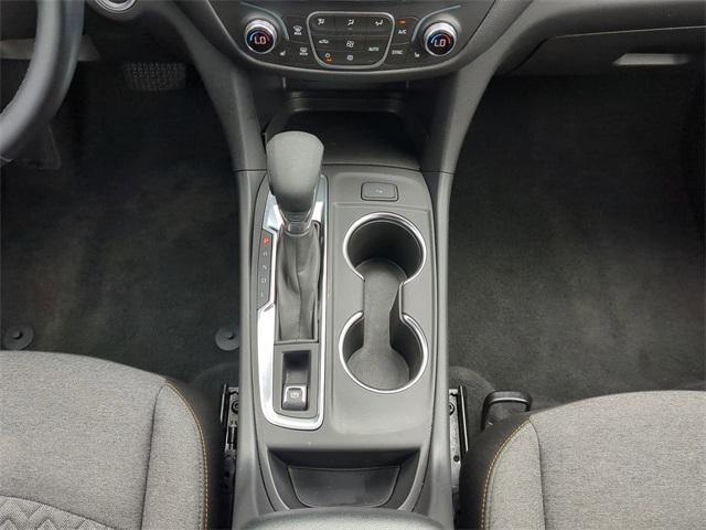 Photo of 2024 Summit White Chevrolet Equinox