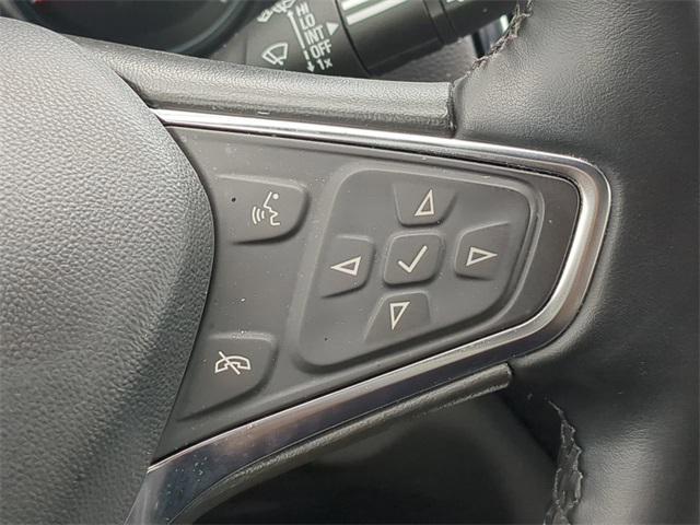 Photo of 2024 Summit White Chevrolet Equinox