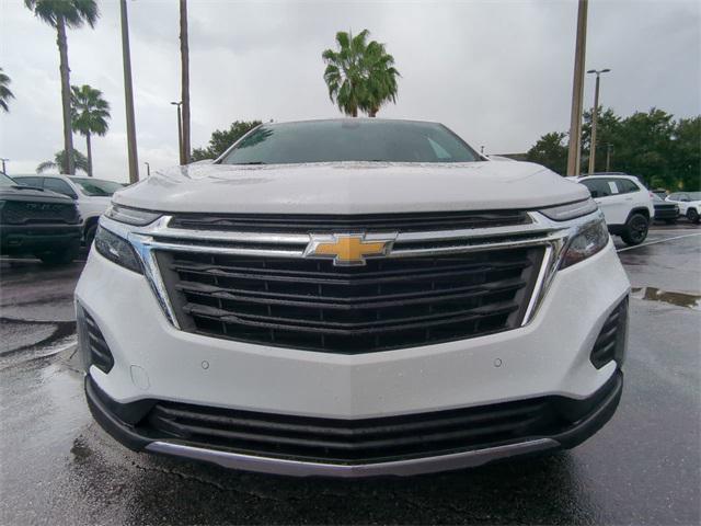 Photo of 2024 Summit White Chevrolet Equinox
