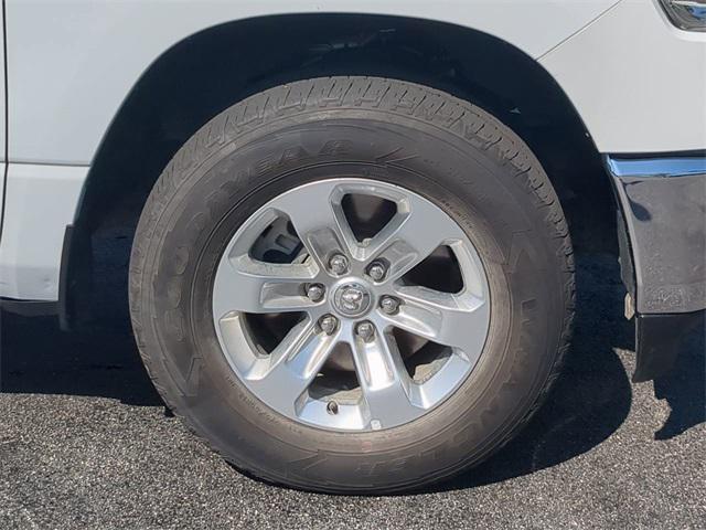 Photo of 2024 Bright White Clearcoat RAM 1500