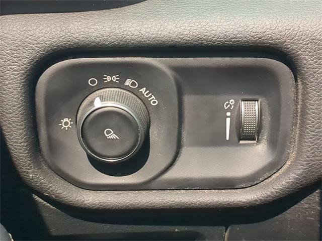 Photo of 2024 Bright White Clearcoat RAM 1500
