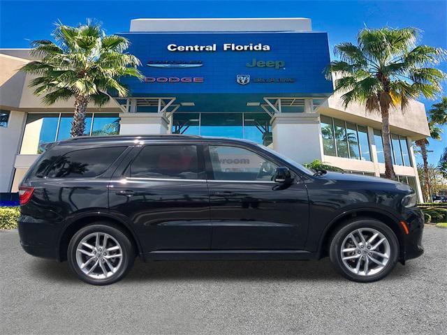 Photo of 2022 DB Black Crystal Clearcoat Dodge Durango