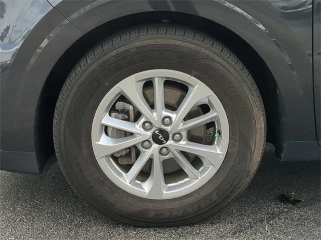 Photo of 2024 Panthera Metal Kia Carnival