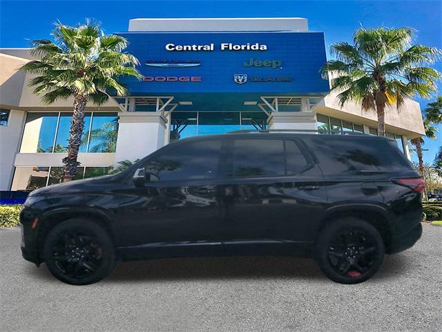 Photo of 2023 Mosaic Black Metallic Chevrolet Traverse