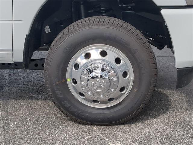 Photo of 2026 Bright White Clearcoat RAM 3500