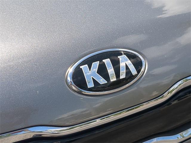 Photo of 2016 Titanium Gray Kia Soul