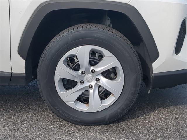 Photo of 2024 Ice Toyota RAV4