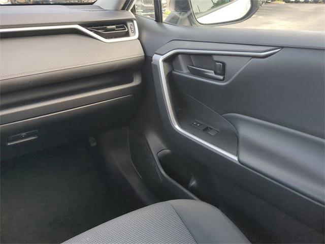 Photo of 2024 Ice Toyota RAV4