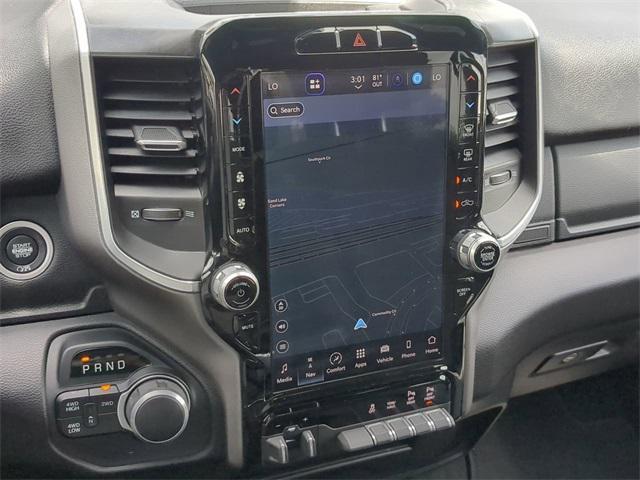 Photo of 2024 Bright White Clearcoat RAM 2500