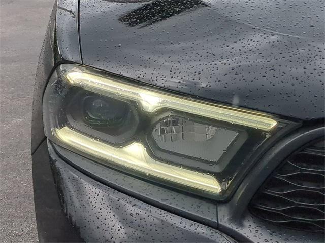 Photo of 2024 DB Black Crystal Clearcoat Dodge Durango