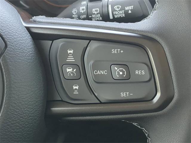Photo of 2025 Black Clearcoat Jeep Wrangler