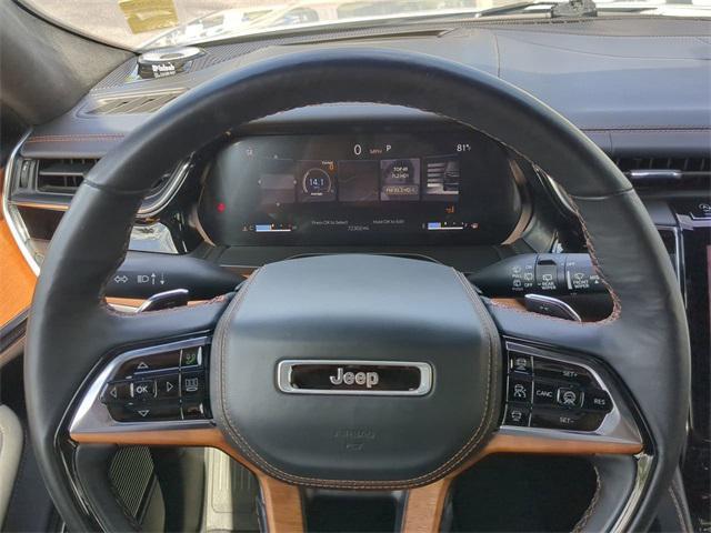 Photo of 2022 Silver Zynith Jeep Grand Cherokee