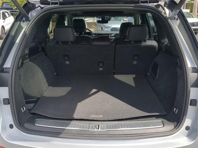 Photo of 2022 Silver Zynith Jeep Grand Cherokee