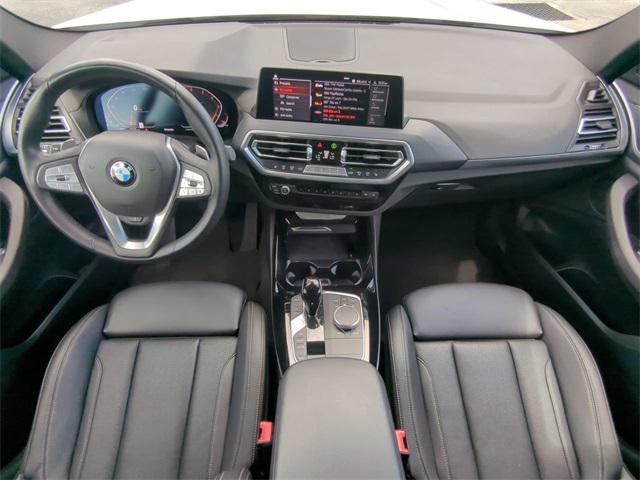 Photo of 2024 Mineral White Metallic BMW X3