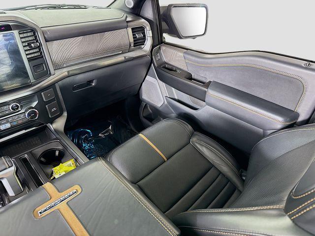 Photo of 2022 Black Metallic Ford F-150