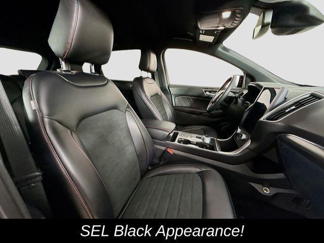Photo of 2023 Black Ford Edge