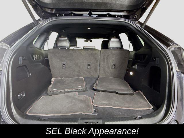 Photo of 2023 Black Ford Edge