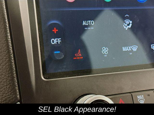 Photo of 2023 Black Ford Edge