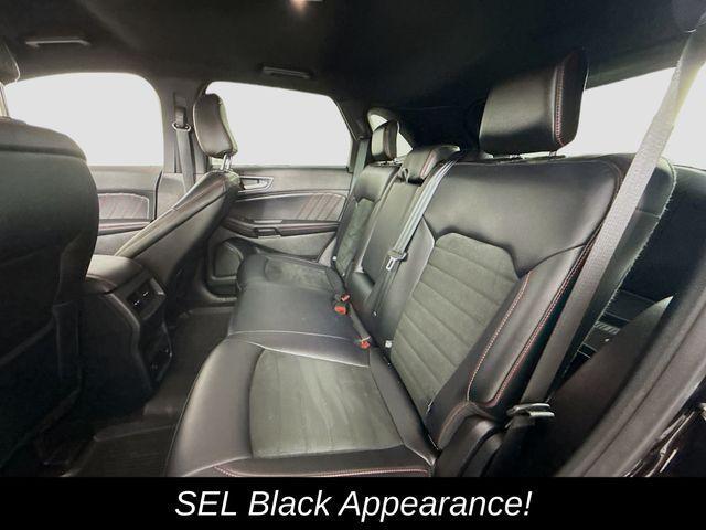 Photo of 2023 Black Ford Edge
