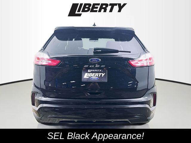 Photo of 2023 Black Ford Edge