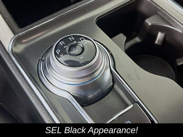 Photo of 2023 Black Ford Edge