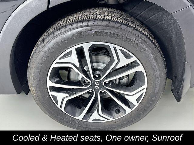 Photo of 2019 Twilight Black Hyundai SANTA FE