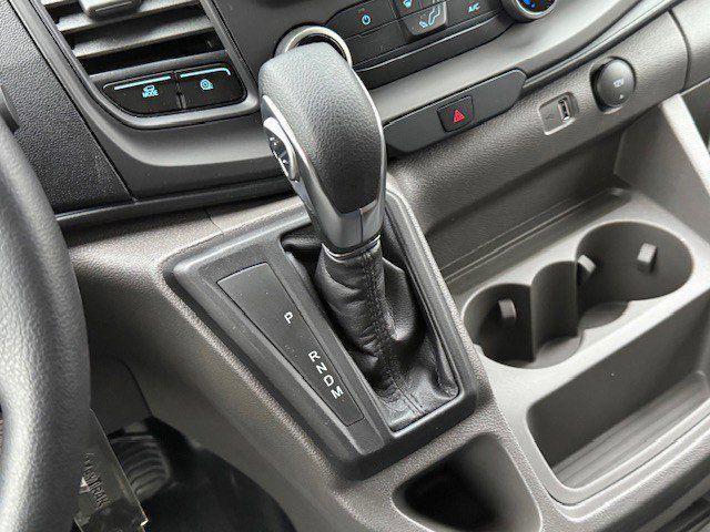 Photo of 2025 Oxford White Ford Transit-250